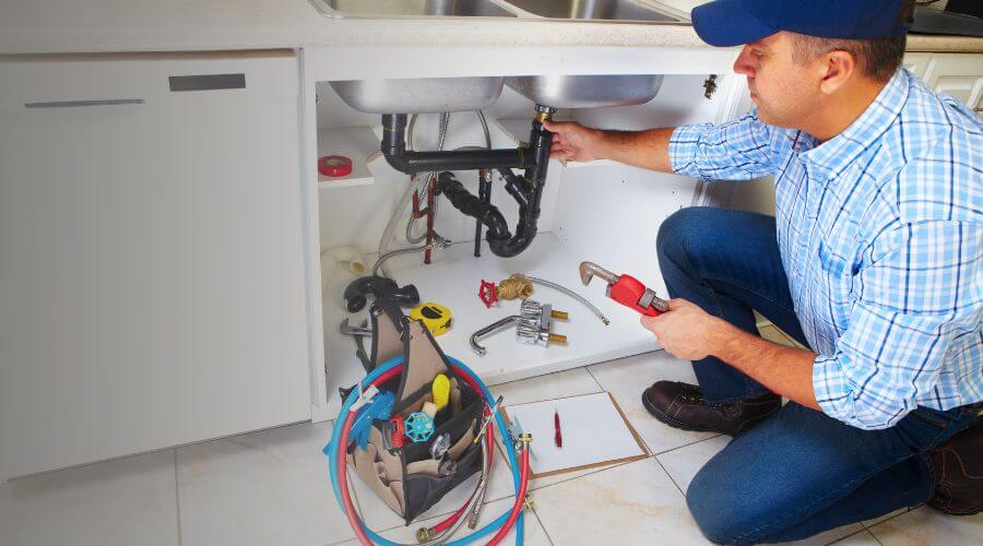 Professional water heater repair in Stanchfield, MN